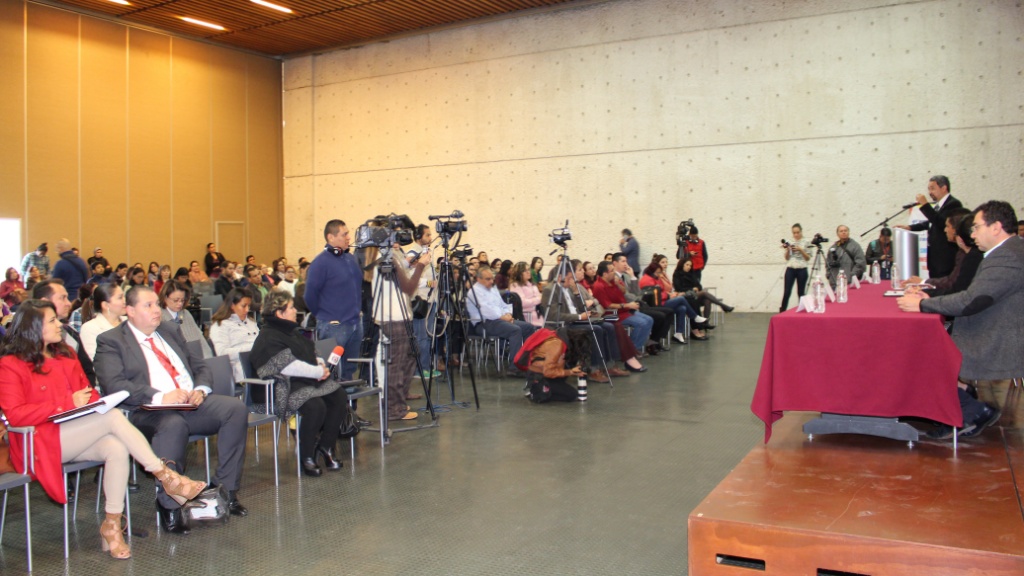 Sahuayo y Gabriel Zamora ofrecen a la UMSNH financiamiento para establecer nodos de Educación a Distancia