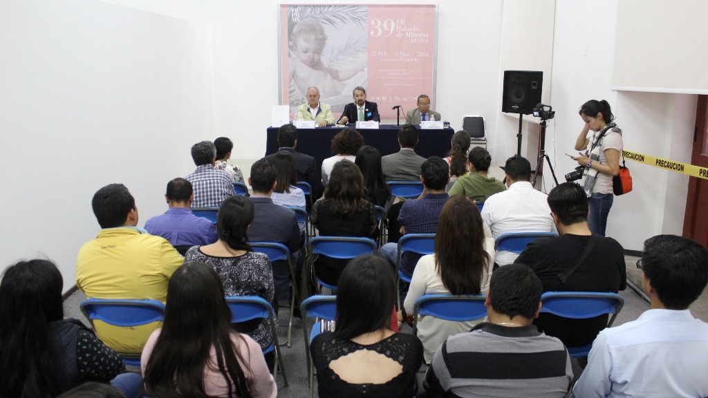Presentan en la FIL del Palacio de Minería, «La Universidad Michoacana y sus rectores 1917-2017»