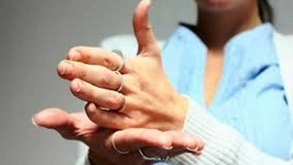 Lenguaje de Señas; habrá curso en Ciudad Universitaria de la UMSNH