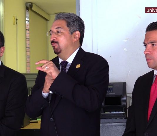Cédula Profesional y Título en la UMSNH; tardaría un mes el trámite