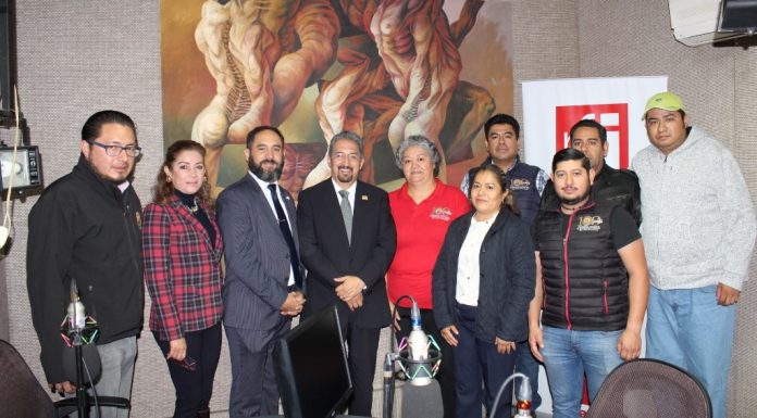 Cumple 42 años de transmisiones la Radio Nicolaita