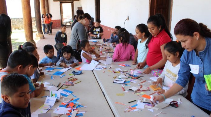 Lleva la UMSNH la difusión de la Cultura a Santa Fe de la Laguna