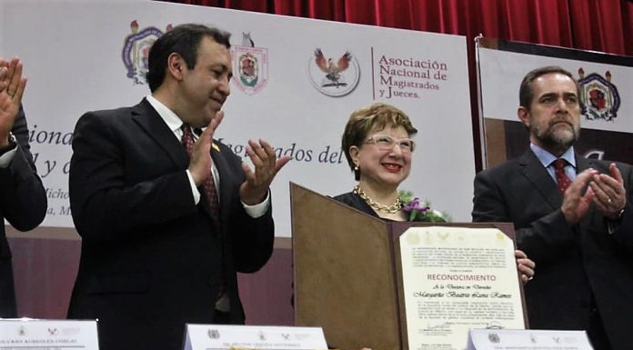La Facultad de Derecho de la UMSNH, recibió a Jueces y Magistrados a nivel nacional