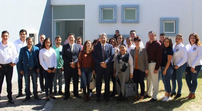 Avanza la primera generación del Nodo de Educacióna Distancia de la UMSNH en Sahuayo