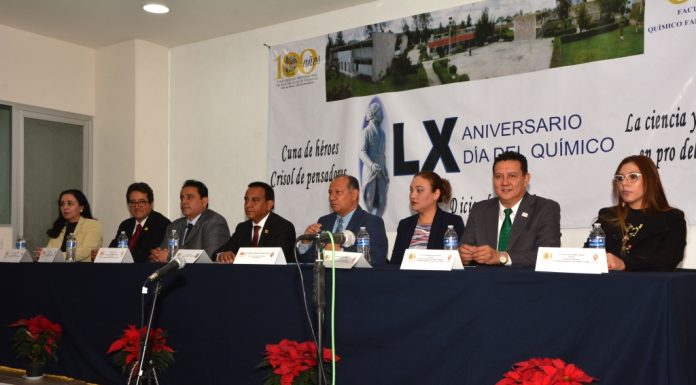 La Facultad de Químico Farmacobiología de la UMSNH, cumple 60 años de formar profesionistas
