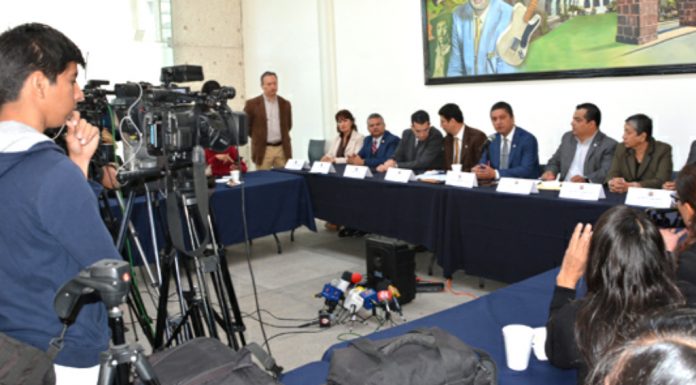 Presenta el Rector Cárdenas Navarro las líneas generales de su administración a los medios de comunicación