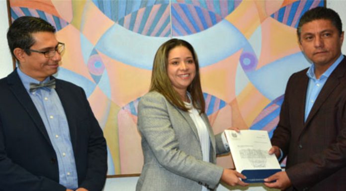 Relevo en la Coordinación General de la División del Bachillerato nicolaita.