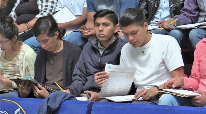 Por cerrar la Convocatoria de Ingreso a la Universidad Michoacana de San Nicolás de Hidalgo