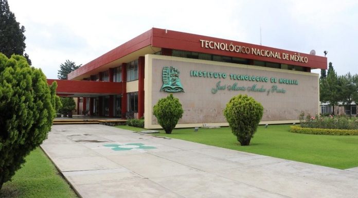 Instituto Tecnológico de Morelia, 56 años de formar profesionistas para el mundo Instituto Tecnológico de Morelia, 56 años de formar profesionistas para el mundo