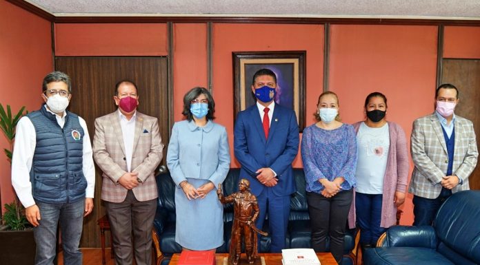 Suma la UMSNH 4 posgrados de calidad al CONACYT Incorpora la UMSNH 4 posgrados al Programa Nacional de Posgrados de Calidad de CONACyT