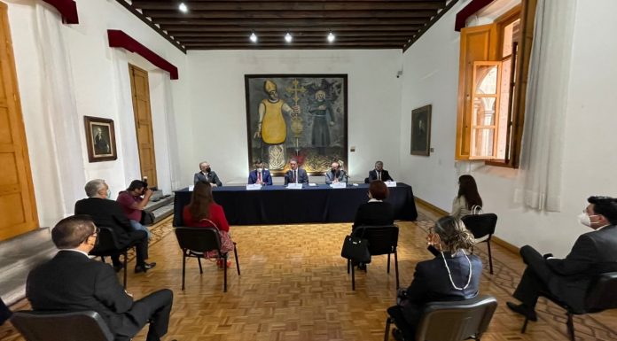 Fortalece el Colegio de Contadores Públicos de Michoacán su vinculación con la UMSNH CCPM y UMSNH firman convenio de colaboración