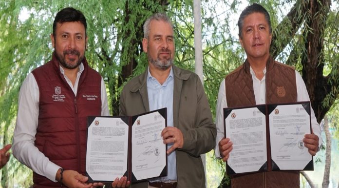 Convenio CEAC y UMSNH, realizarán transferencia de tecnología para el agua