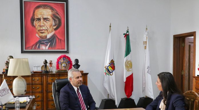 Gabriela Molina, nueva secretaria de Educación en el Estado de Michoacán Gabriela Molina Aguilar es nombrado secretario de educación en el Estado de Michoacán en sustitución de Yarabí Ávila