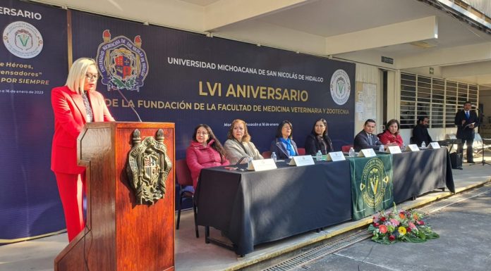 Vamos a construir Facultades con visión de futuro: Yarabí Ávila, en el LVI Aniversario de la Facultad de Veterinaria