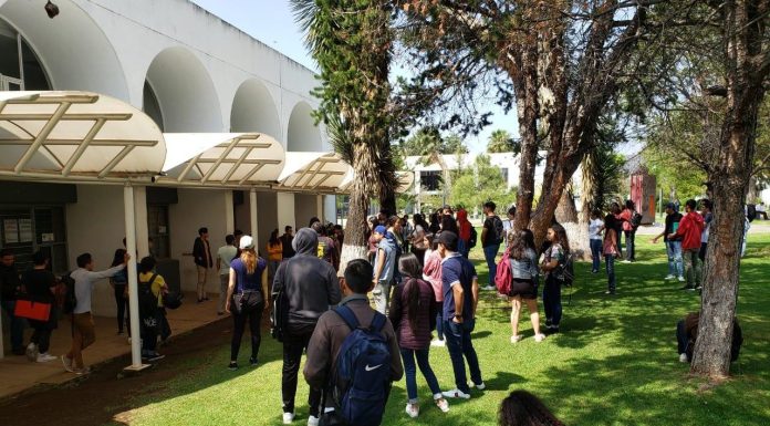 Retorno a clases en la UMSNH, ¿tienes todo lo necesario para reinscribirte al semestre par? Las reinscripciones, Dirección de Control Escolar de la UMSNH, edificio Q Ciudad Universitaria, revisa tu modulo en tu facultad o escuela antes.