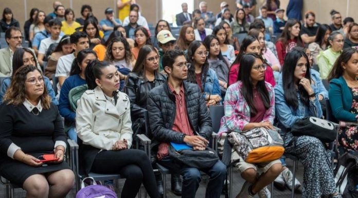 Universidad Michoacana inaugura coloquio internacional sobre praxis y vida cotidiana.