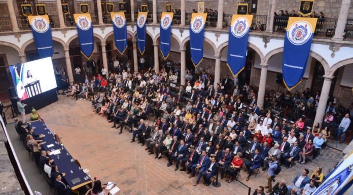 La Universidad Michoacana conmemora el Natalicio de Miguel Hidalgo y Costilla