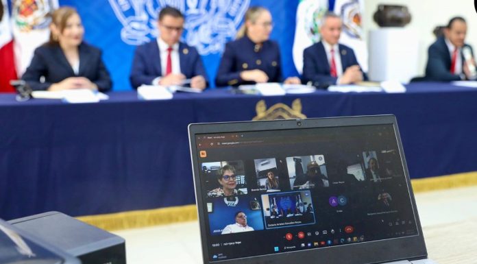 UMSNH y fiscalías discuten convenios de colaboración académica La reunión virtual entre la UMSNH y las fiscalías de Michoacán, Querétaro y Aguascalientes, explorando oportunidades de colaboración.