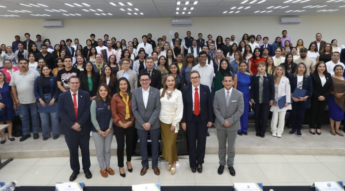 Histórico convenio UMSNH-AMANC beneficiará a niños con cáncer Histórico convenio UMSNH-AMANC