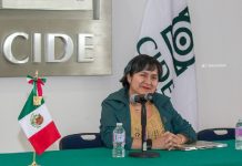Lucero Ibarra Rojas, egresada nicolaita, asume la dirección del CIDE La abogada nicolaita Lucero Ibarra en un evento institucional, tras ser designada titular del CIDE por la Secihti.