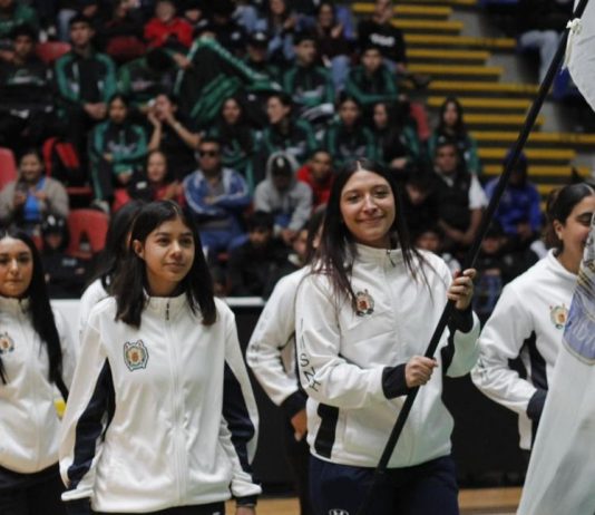 UMSNH abre etapa estatal de la Universiada 2026 La delegación de la Universidad Michoacana participó en el desfile inaugural de la etapa estatal de la Universiada 2026, celebrada en instalaciones nicolaitas.