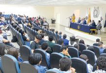 Presentan 76 proyectos de investigación y emprendimiento en la UMSNH Durante el encuentro de vinculación, se expusieron 76 propuestas innovadoras que buscan resolver problemáticas sociales mediante la aplicación del conocimiento generado en las aulas nicolaitas.