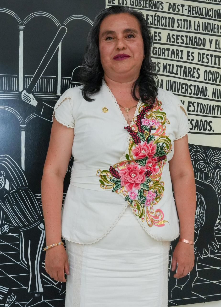 Haydeé Edith Lemus Castañeda se convierte en la nueva titular de la Facultad de Ingeniería Eléctrica tras resultar candidata única y ser avalada por el Consejo Universitario. -Haydeé Edith Lemus Castañeda se convierte en la nueva titular de la Facultad de Ingeniería Eléctrica tras resultar candidata única y ser avalada por el Consejo Universitario.