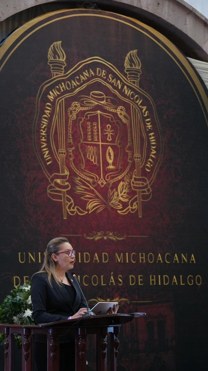 La rectora Yarabí Ávila González presidió el acto del CLXV Aniversario Luctuoso de Melchor Ocampo en el Colegio Primitivo y Nacional de San Nicolás de Hidalgo. En su intervención, subrayó que el legado del ilustre michoacano se construye cada día en las aulas, laboratorios y espacios de la Universidad Michoacana de San Nicolás de Hidalgo. La rectora Yarabí Ávila González presidió el acto del CLXV Aniversario Luctuoso de Melchor Ocampo en el Colegio Primitivo y Nacional de San Nicolás de Hidalgo. En su intervención, subrayó que el legado del ilustre michoacano se construye cada día en las aulas, laboratorios y espacios de la Universidad Michoacana de San Nicolás de Hidalgo.