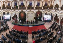 UMSNH conmemora el CLXV Aniversario Luctuoso de Melchor Ocampo El retrato de Melchor Ocampo presidió la ceremonia conmemorativa organizada por la UMSNH en el Colegio de San Nicolás de Hidalgo. El acto, que reunió a la comunidad nicolaita en pleno, fue la ocasión para reafirmar el compromiso de la institución con los principios que Ocampo defendió hace 165 años: la educación laica, la libertad de conciencia y la autonomía del pensamiento.
