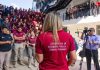 Licenciatura en Seguridad Pública y Ciencias Forenses de la UMSNH busca su primera acreditación Decenas de estudiantes de la Licenciatura en Seguridad Pública y Ciencias Forenses de la UMSNH escuchan atentos durante la sesión de arranque de la visita evaluadora de los CIEES en las instalaciones de la EESI. El secretario Académico Antonio Ramos Paz precisó que esta acción inicial contó con la presencia de alumnas, alumnos, docentes y personal administrativo del programa, en cumplimiento de la metodología de evaluación integral que aplica el organismo acreditador.