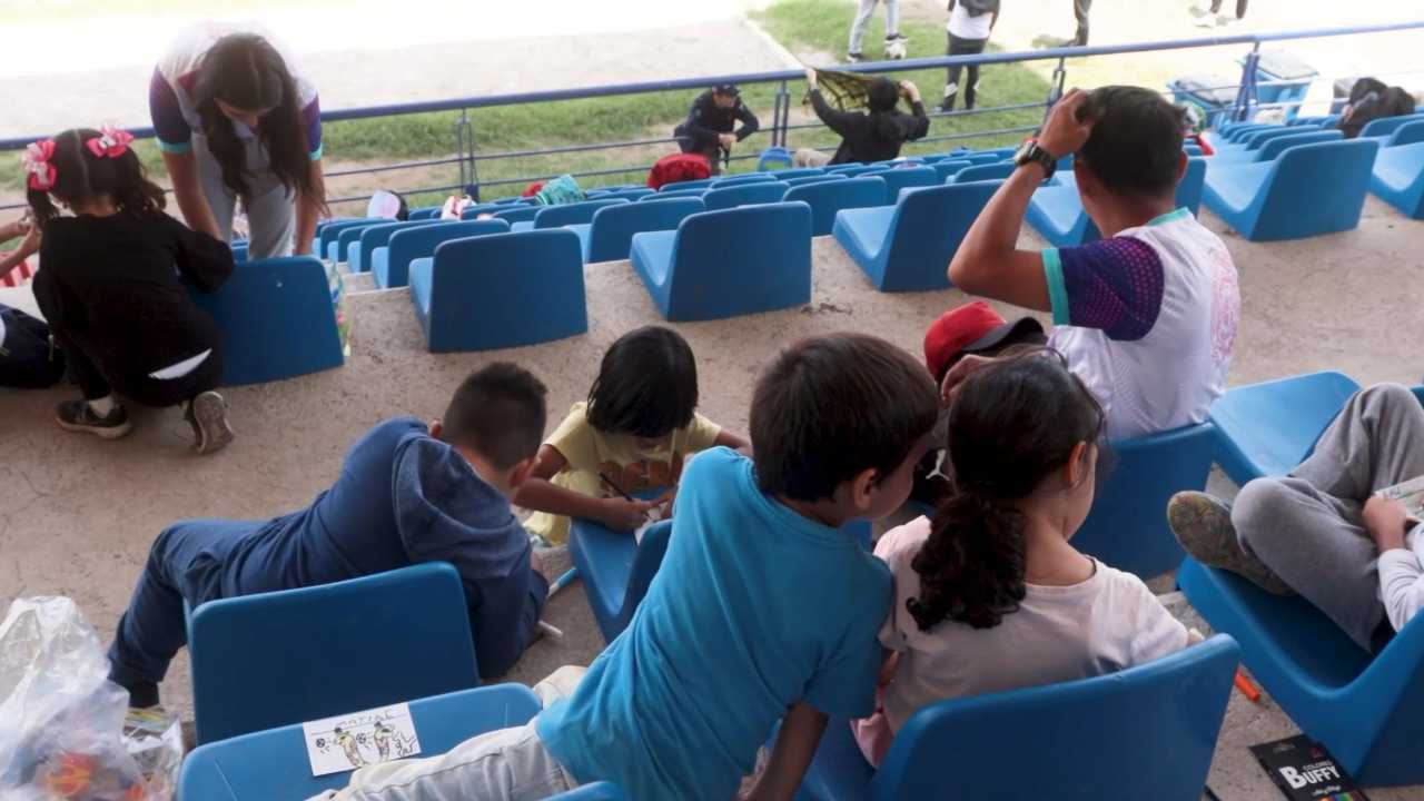 El programa vacacional de la UMSNH, impulsado por la administración de la rectora Yarabí Ávila González, integra actividades artísticas, culturales y recreativas además de las disciplinas deportivas tradicionales para el desarrollo integral infantil. El programa vacacional de la UMSNH, impulsado por la administración de la rectora Yarabí Ávila González, integra actividades artísticas, culturales y recreativas además de las disciplinas deportivas tradicionales para el desarrollo integral infantil.