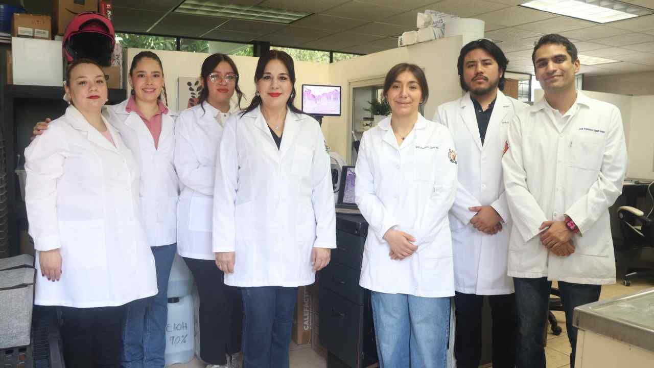 El trabajo colegiado y multidisciplinario de investigadoras, investigadores y estudiantes impulsa el liderazgo científico de la Casa de Hidalgo. El trabajo colegiado y multidisciplinario de investigadoras, investigadores y estudiantes impulsa el liderazgo científico de la Casa de Hidalgo.